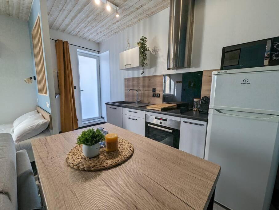 Le Studio Pop Paray-le-Monial Bagian luar foto